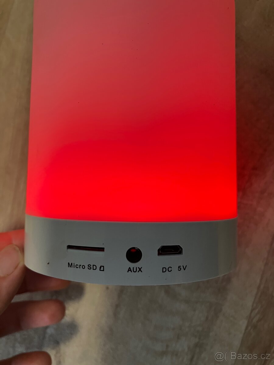 Svítící Bluetooth reproduktor Denver - 2