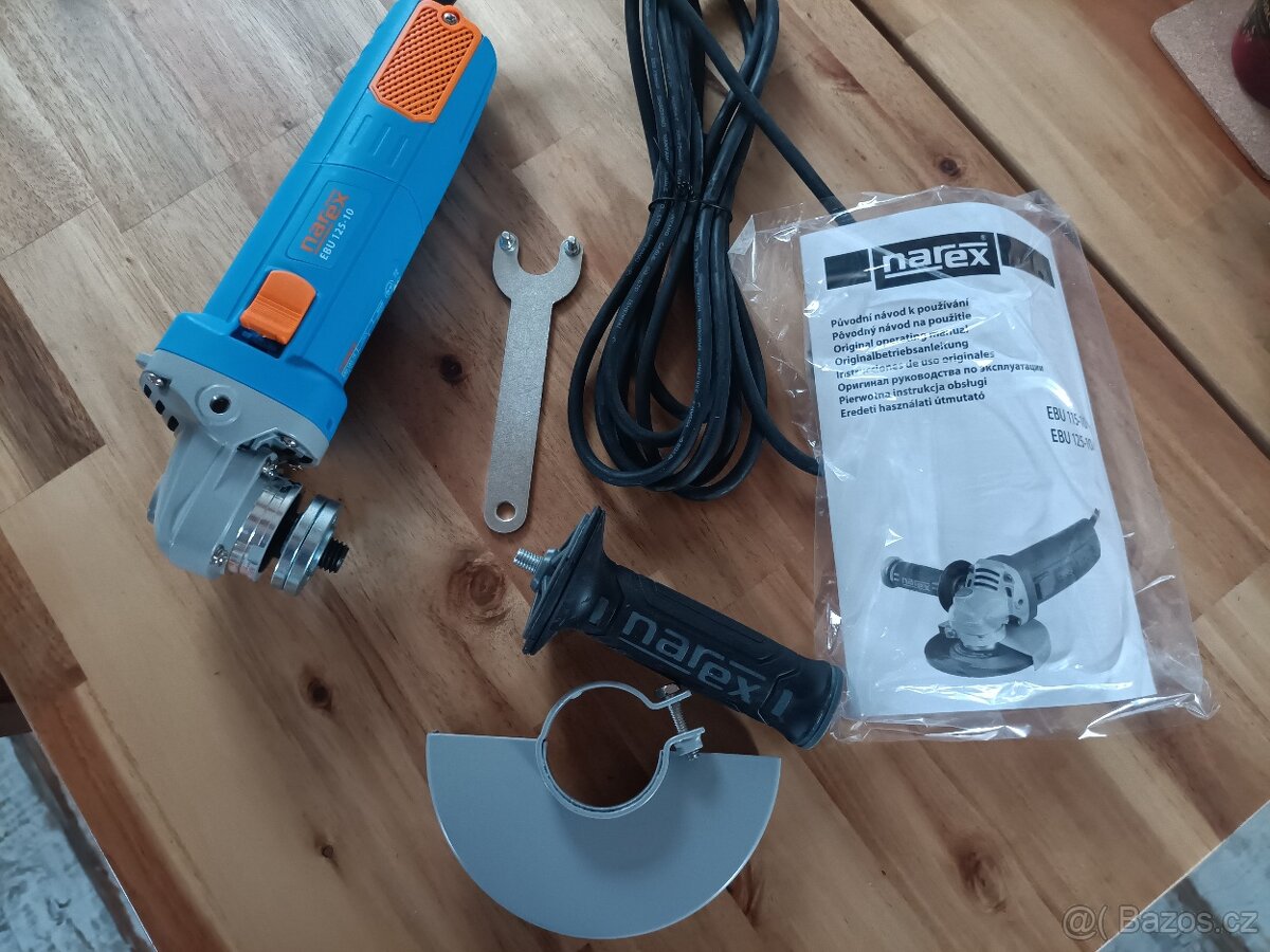 Nová úhlová bruska Narex EBU 125-10, flexa - 2