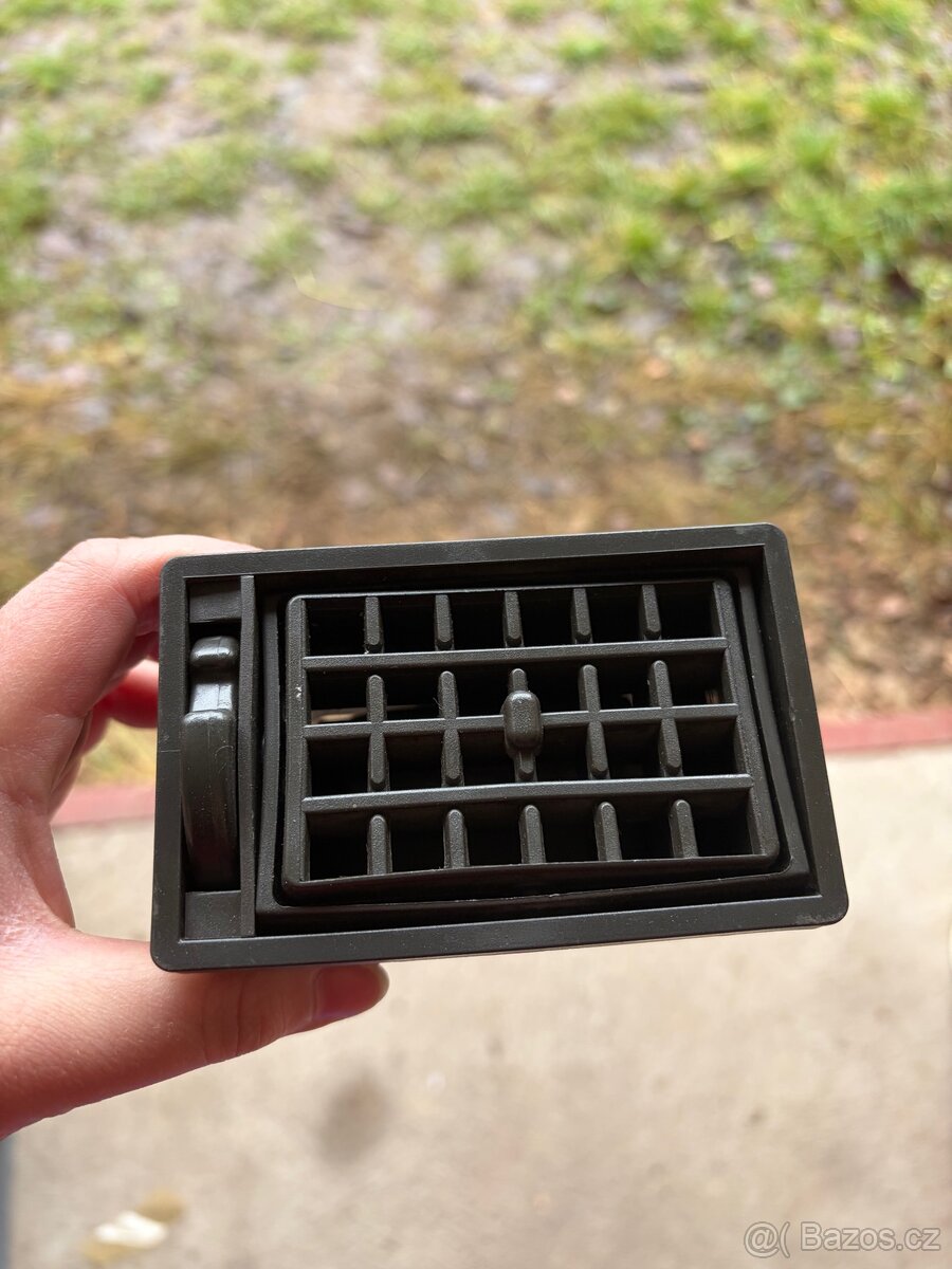 Větrací mřížka na škodovku - 2