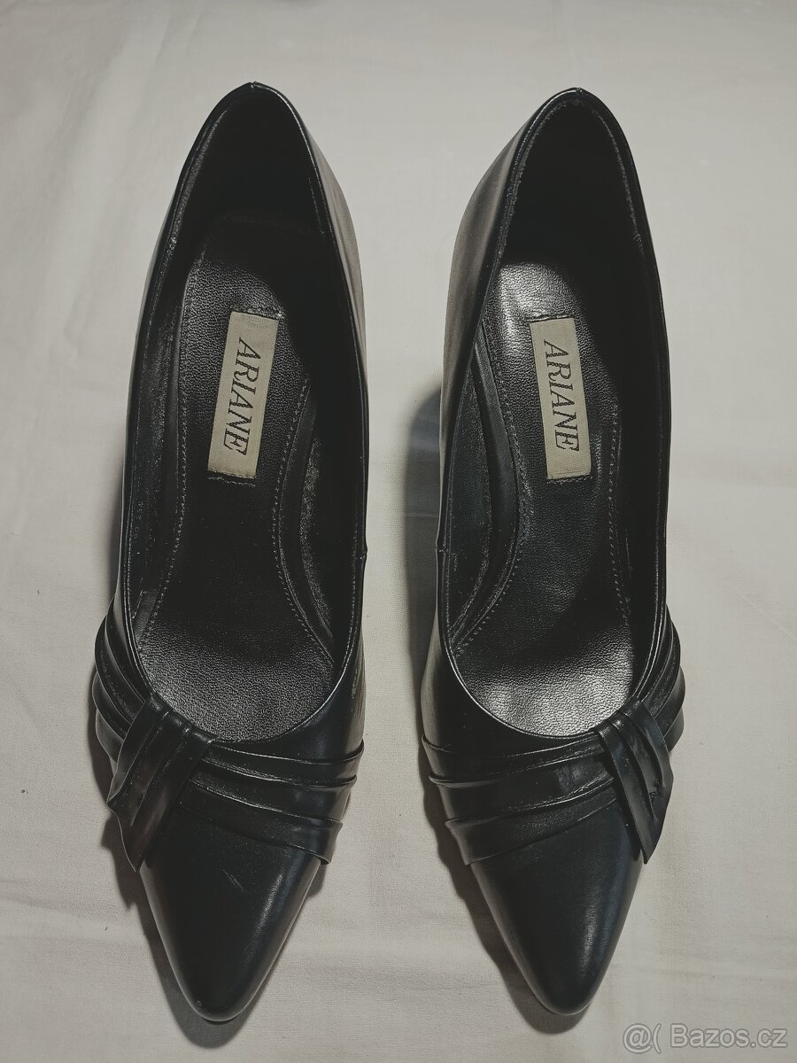 dámské černé lodičky - 2