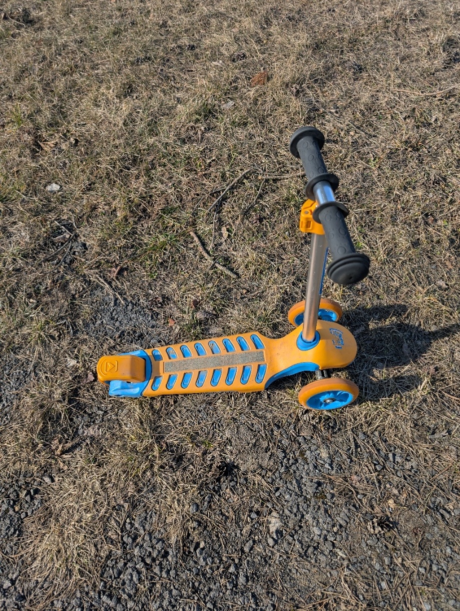 Dětská koloběžka - 2