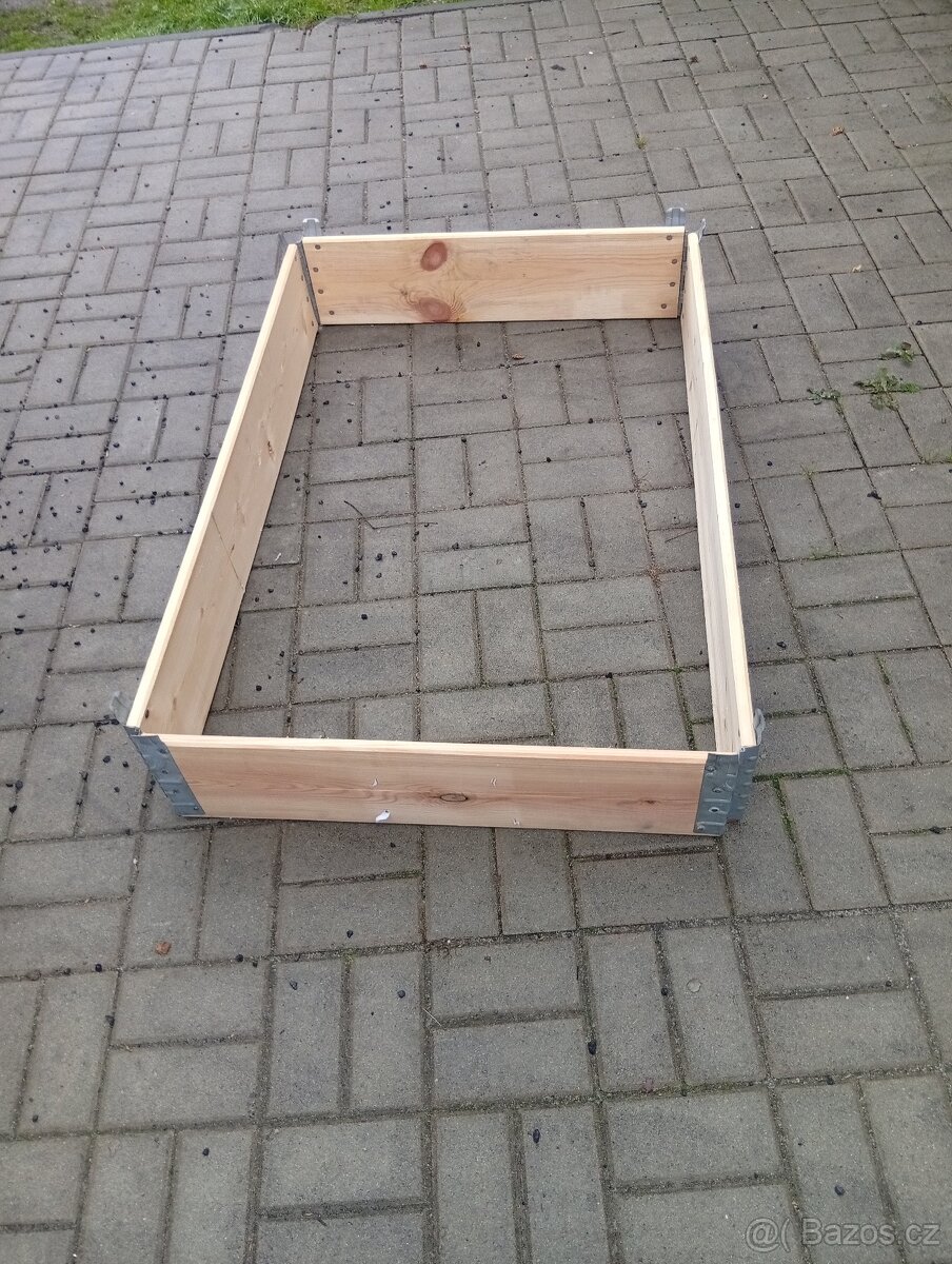 Ohrádky na palety - 2