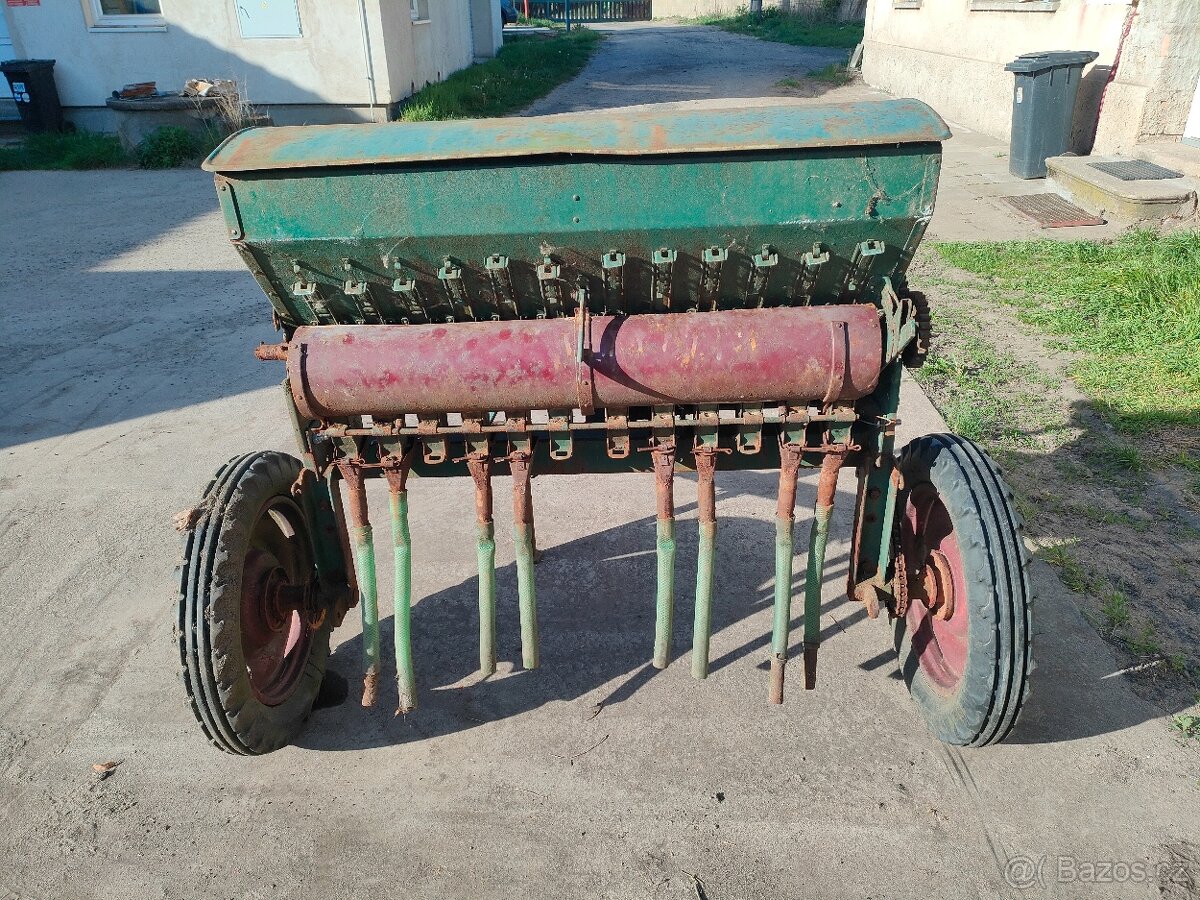 Sečka, přihnojovačka - 2
