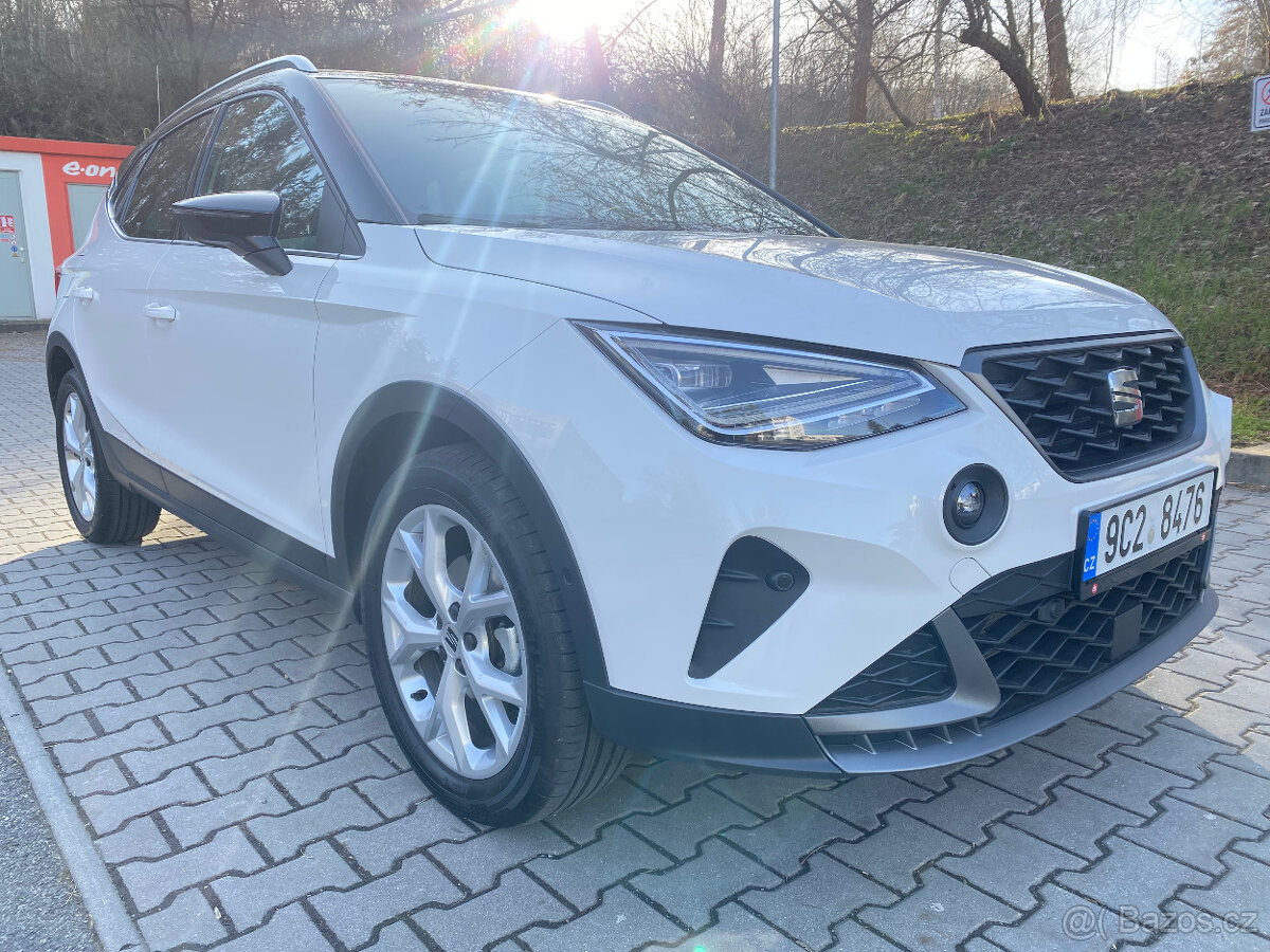 SEAT ARONA FR 1.0TSI 81KW NAJETO POUZE 2.500 KM - 2