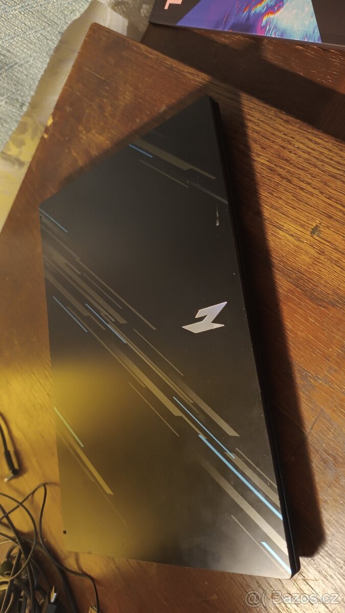 Herní notebook Acer Nitro V 15 Black - 2