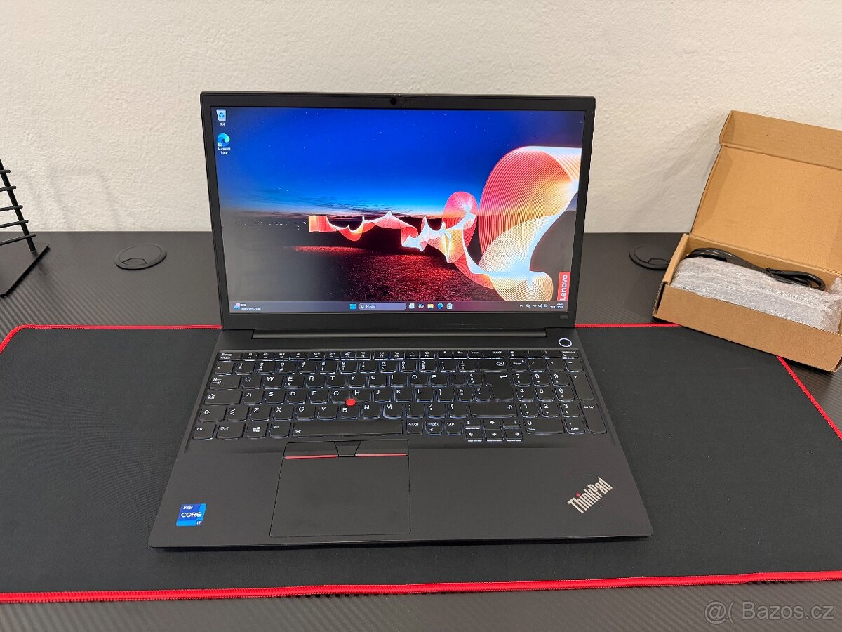 Lenovo ThinkPad E15 Gen 2 – i7-1165G7 / Windows 11 - 2