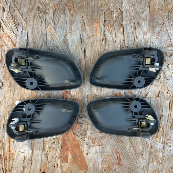 Náhradní díly Sizuki Ignis 1 - 2