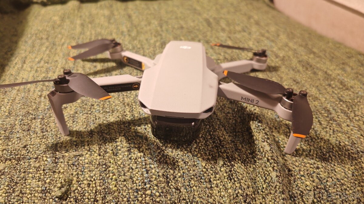 Dron dji mini 2 fly combo - 2