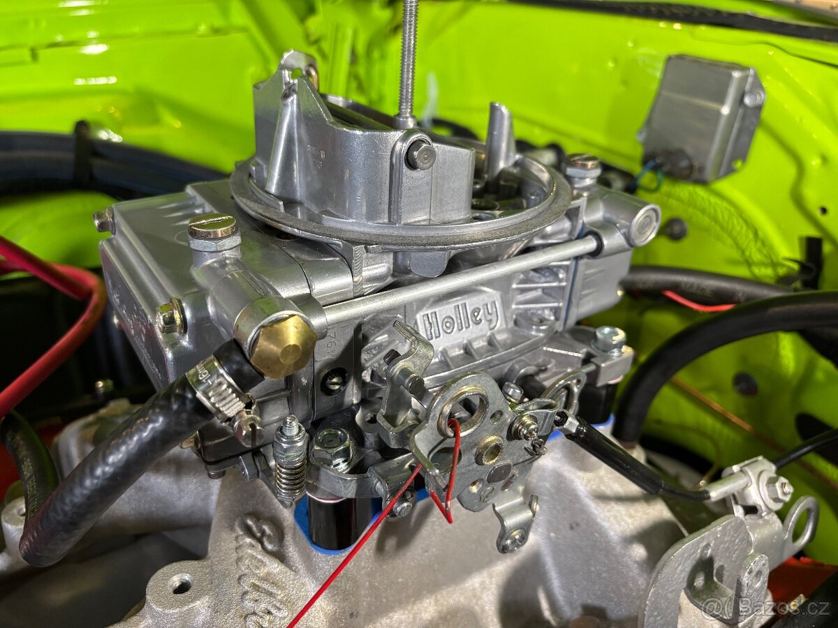 Predám karburátor Holley 4160 600cfm - 2
