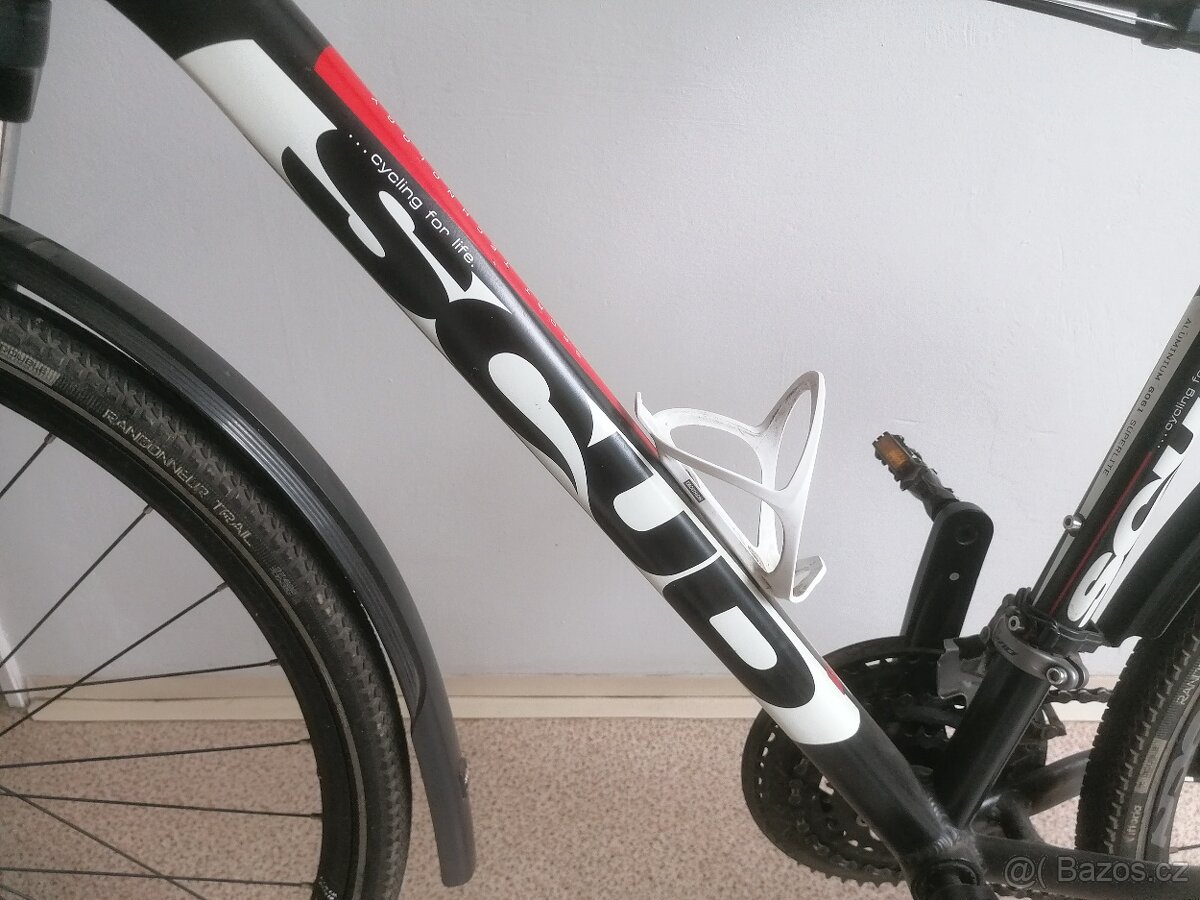 ,trekové kolo SCUD - 2