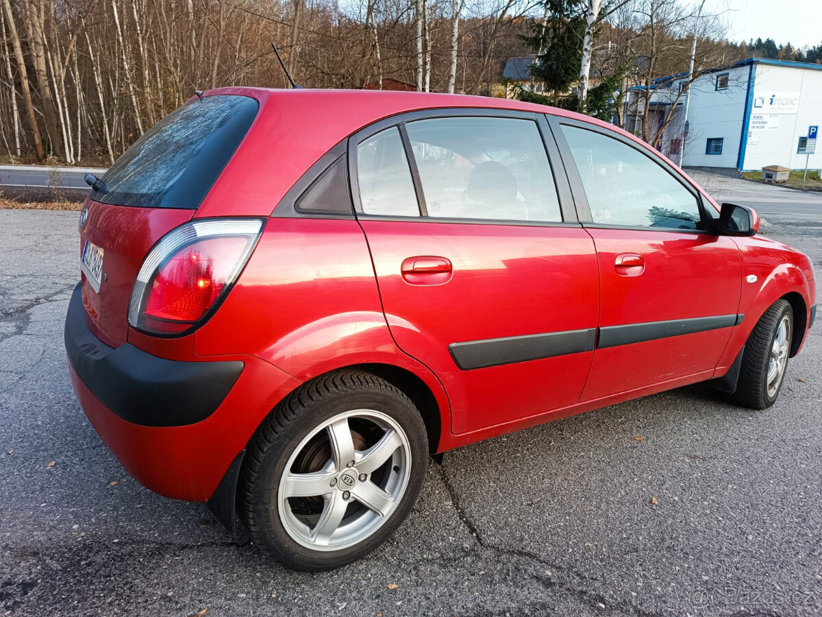 Kia Rio, 1.4 benzin, 2009 - 2