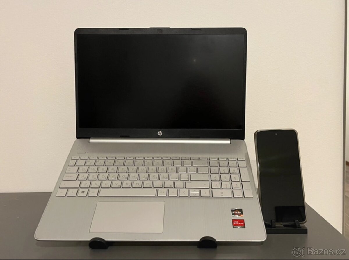 Skládací stojan na notebook a telefon - 2