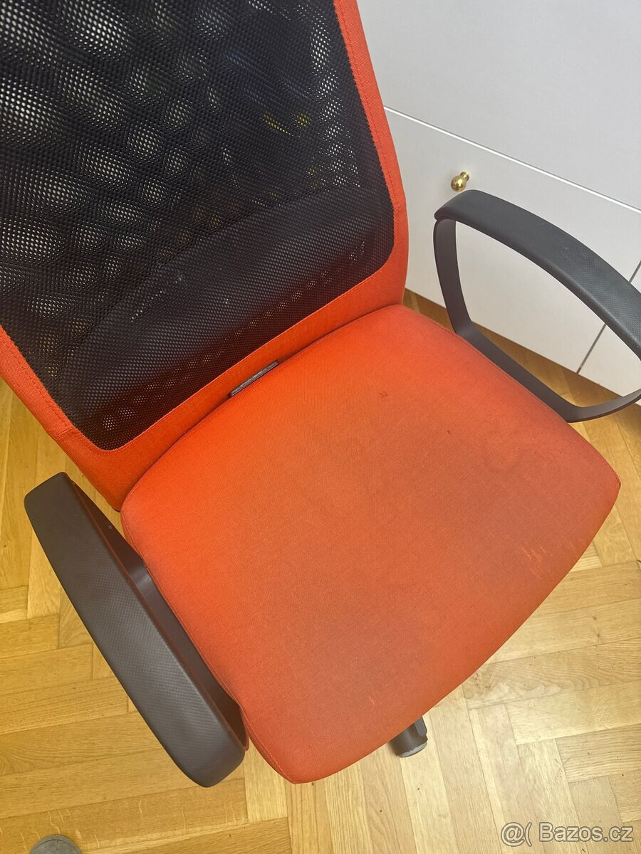 Kancelářská židle IKEA Markus - 2