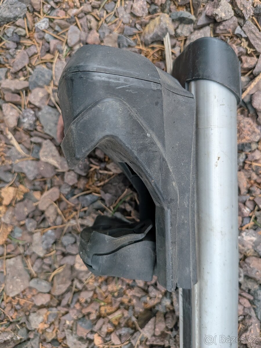 Střešní příčníky hakr - 2