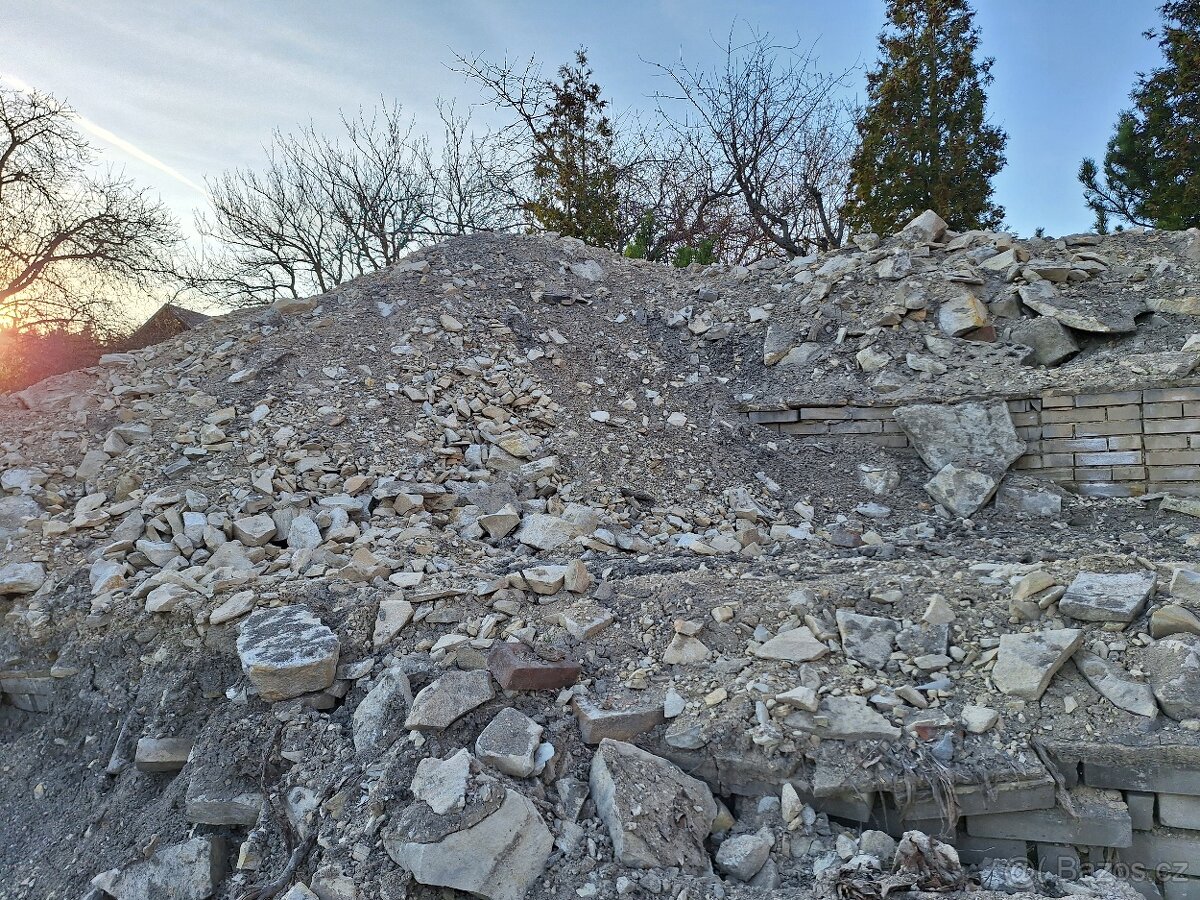 Zemina na zásyp - 2