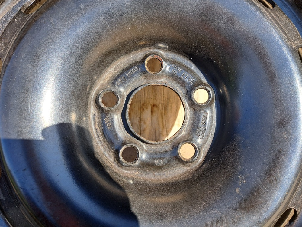 Sada plechových disků 6Jx15 - 2