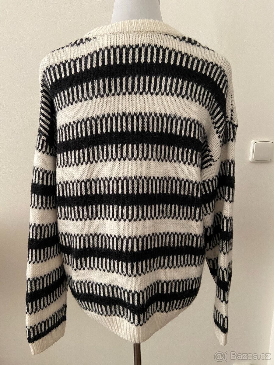 Černo-bílý svetr Sinsay vel. L nový - 2