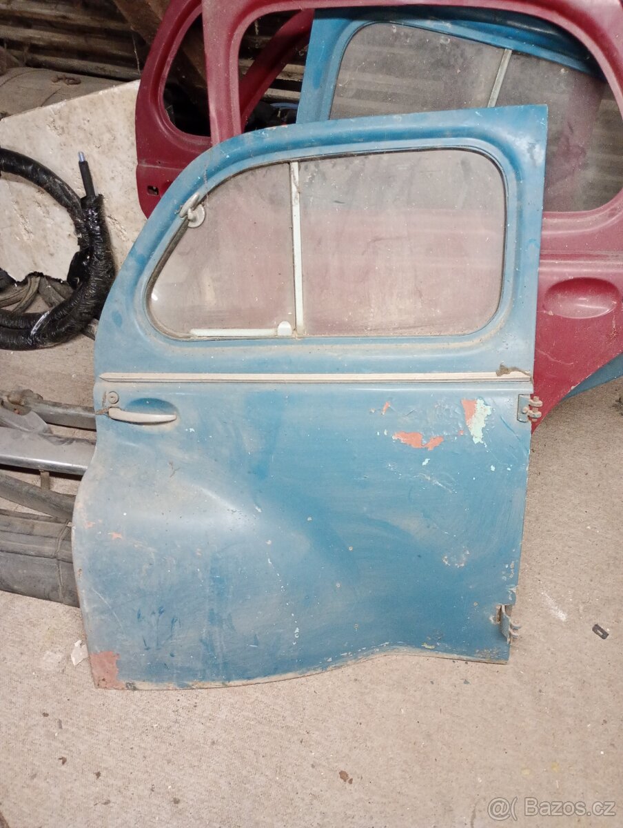 Renault 4 CV dveře - 2