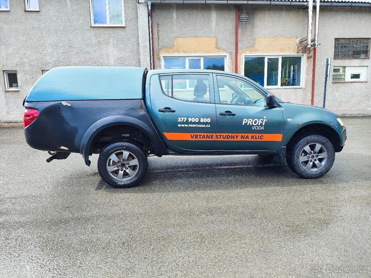 Mitsubishi L200 - 2