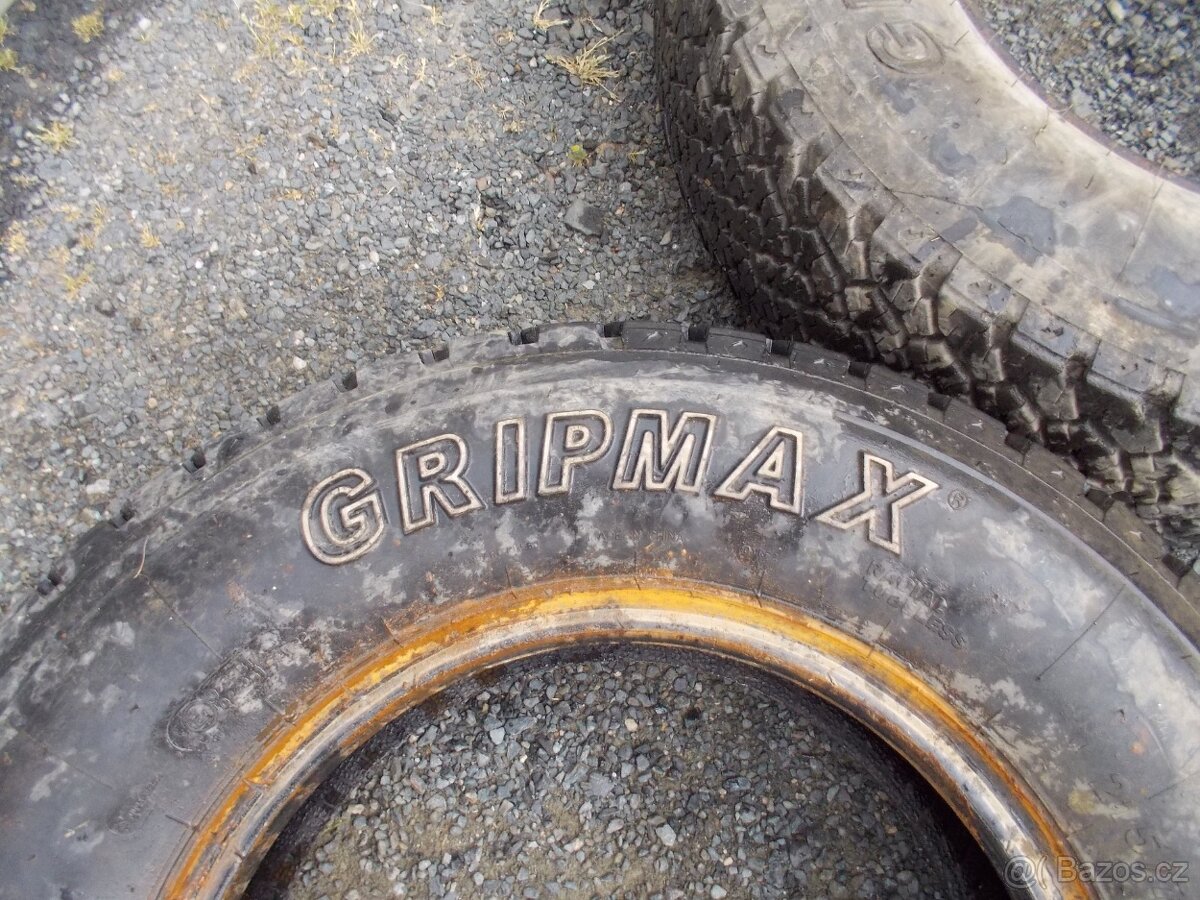 Offroad pneumatiky 215/75 R 15 100S - 2