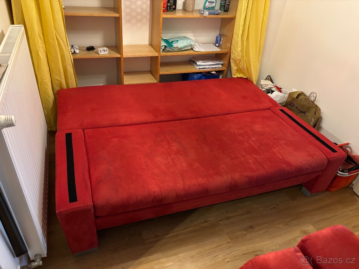 Prodám velký rozkládací gauč / postel - 2