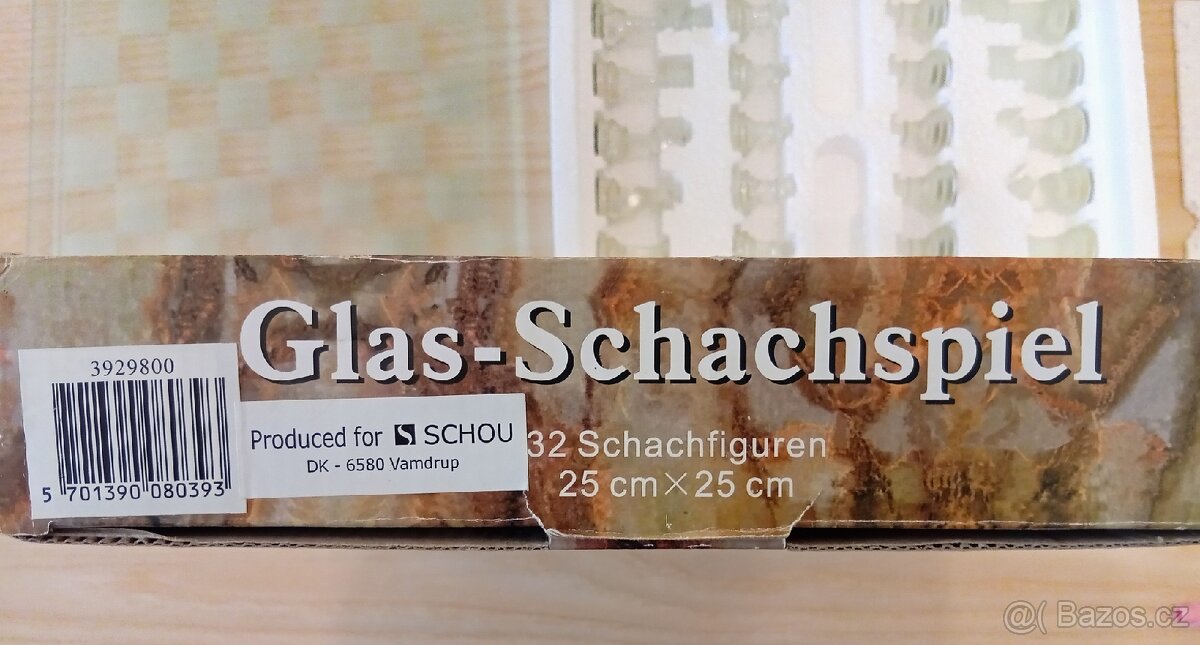 Šachy skleněné - 2