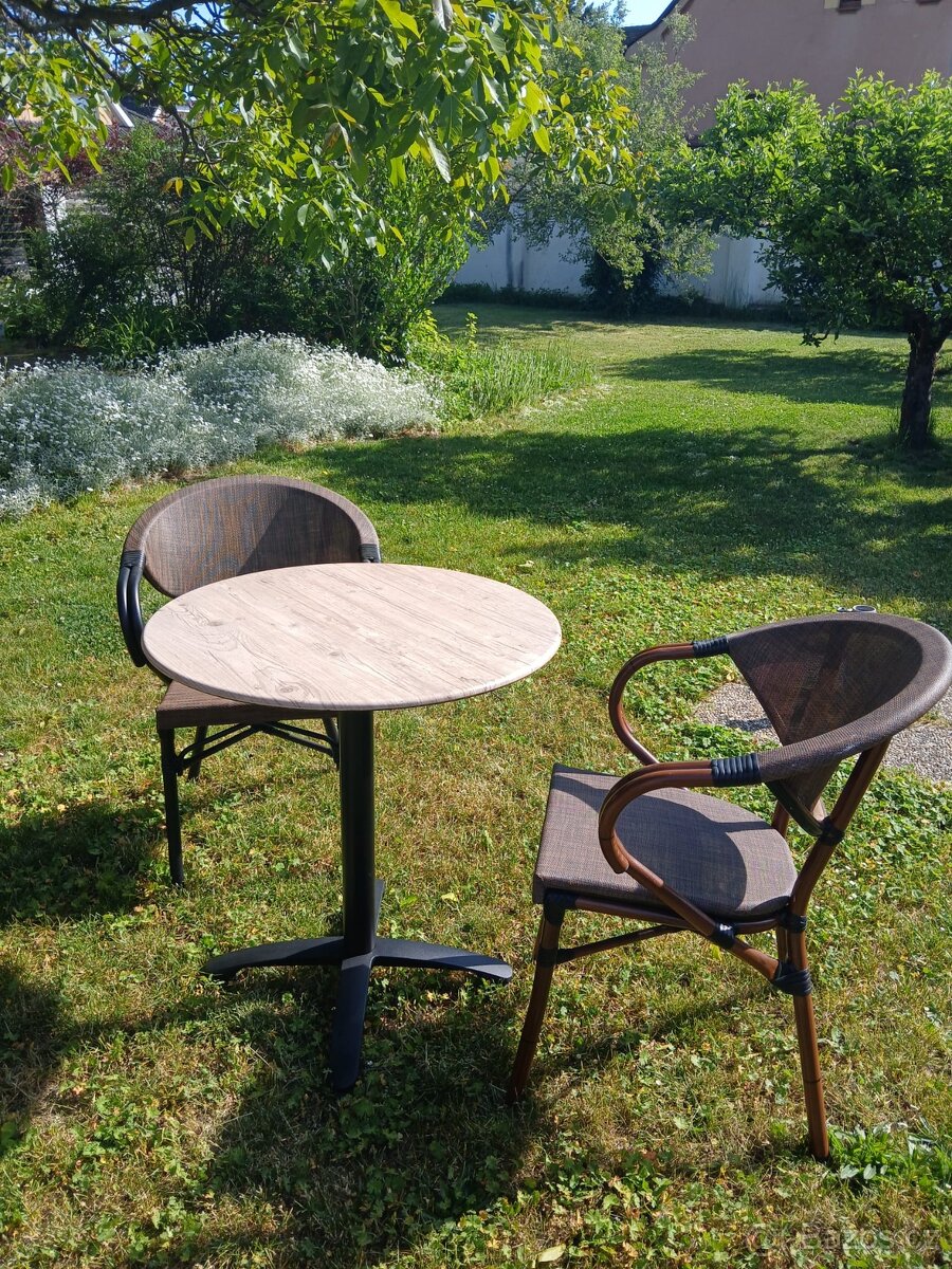 Zahradní set - stůl + 2 židle - 2