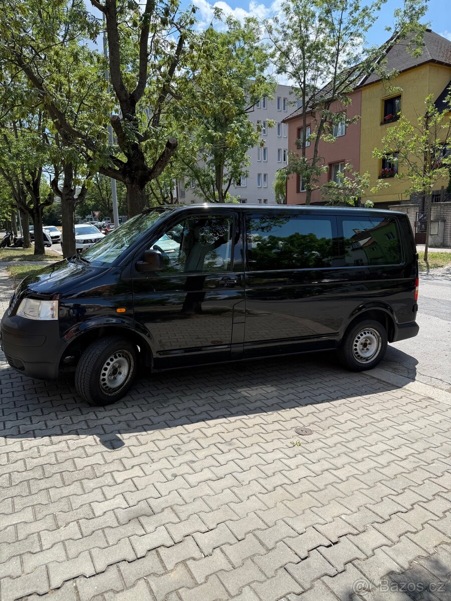 Woltswagen transporter t5 - 2