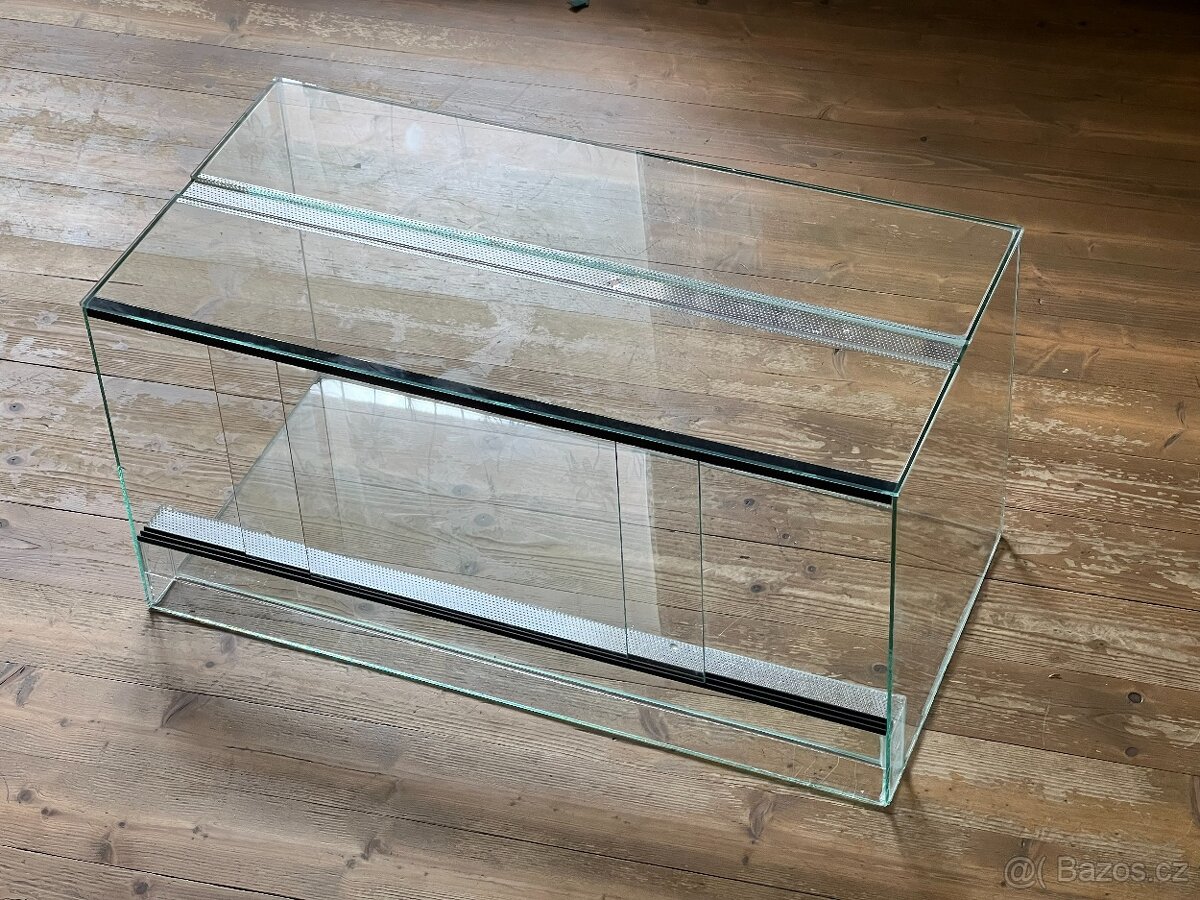 Prodám celoskleněné terárium 80×40×40 cm - 2