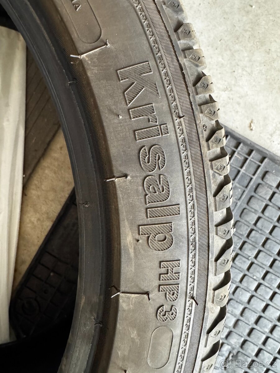 Kleber Krisalp HP3 245/45r19 - 2