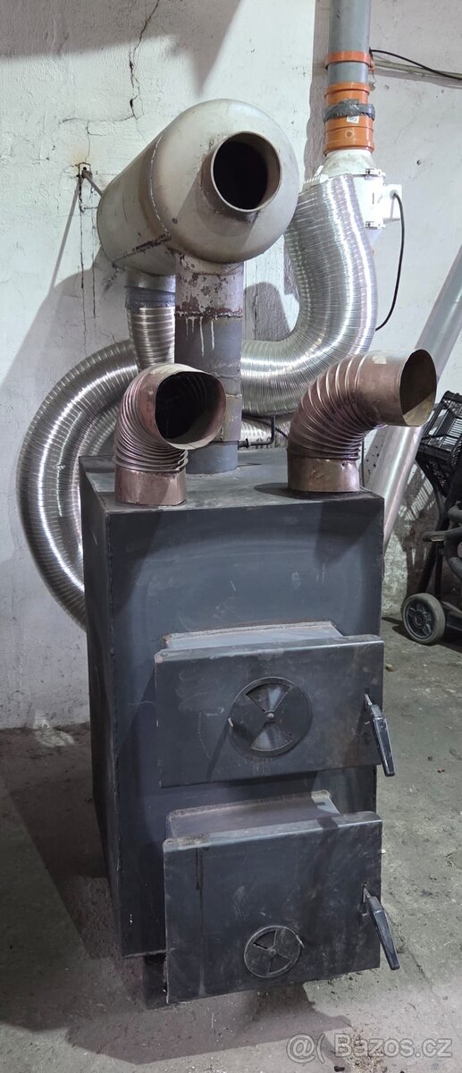 Teplovzdušná šamotová kamna 20kW - 2