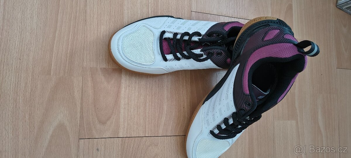 Sálové boty Kensis vel.40 - 2