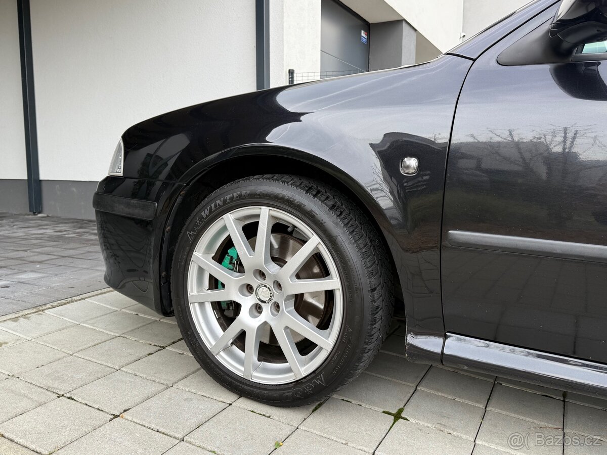 Škoda Octavia RS 1.8t 132kW rok 2003 - 2