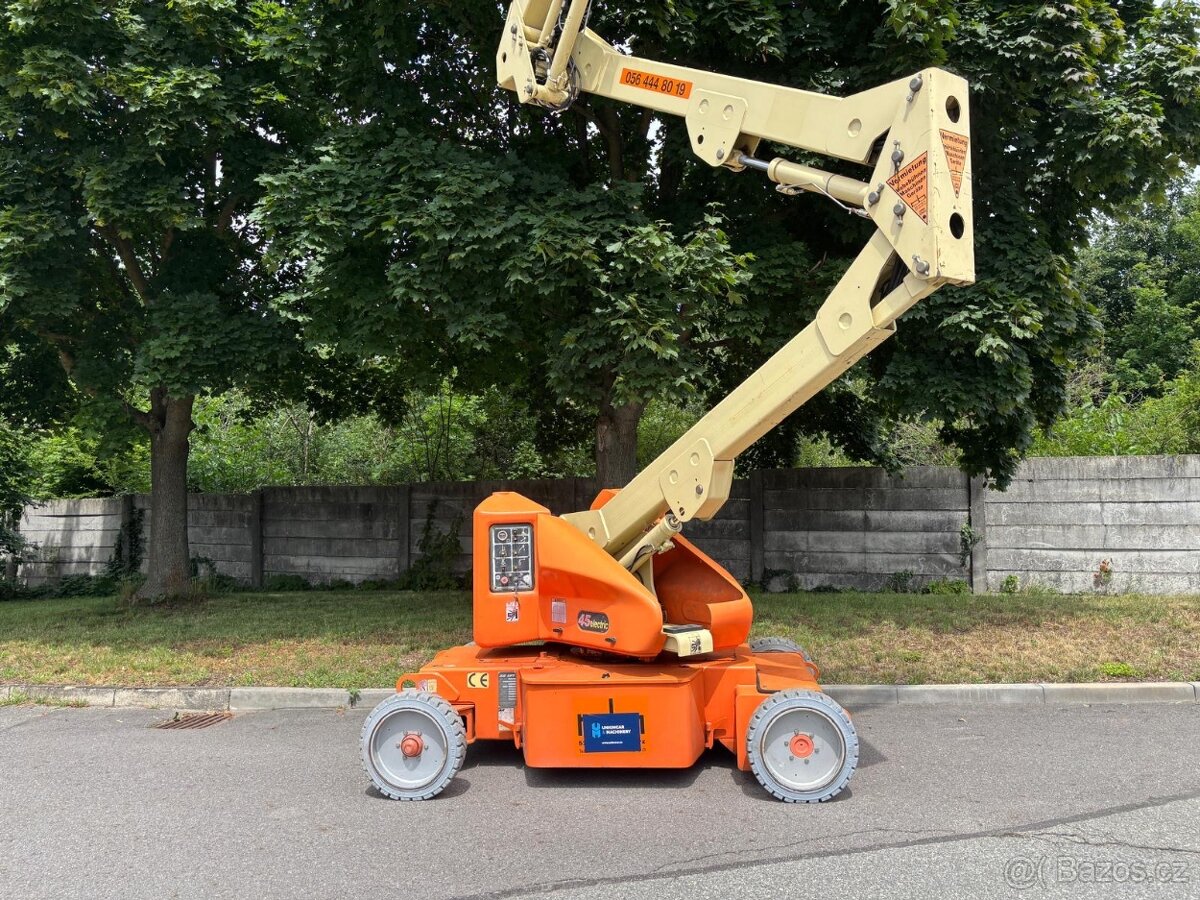 Elektrická kloubová pracovní plošina JLG 45Electric - 2