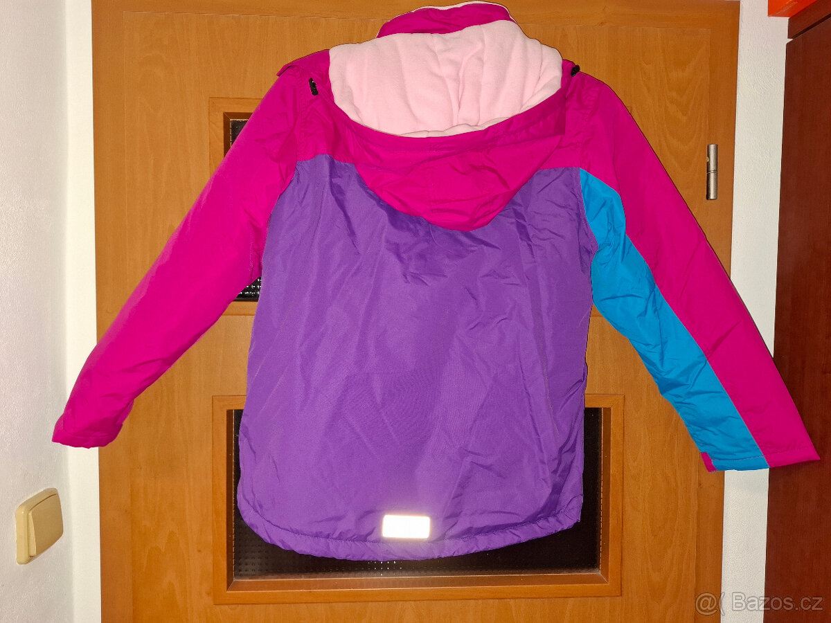 Prodám dívčí zimní bundu vel.158 - 2