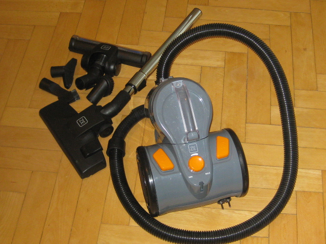 Prodám nový bezsáčkový vysavač - 2