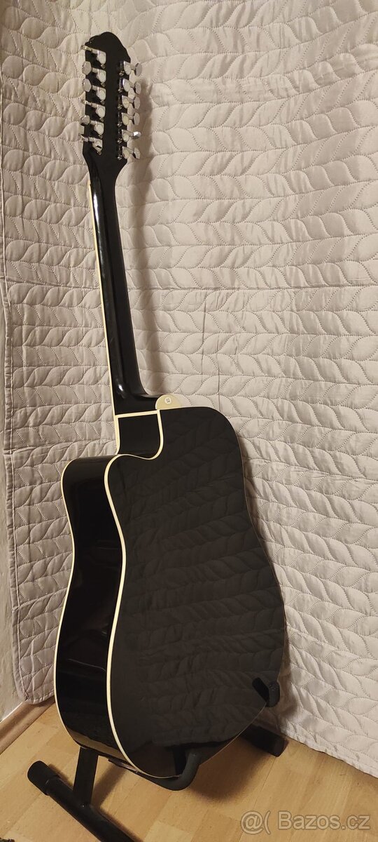 Prodám elektroakustickou 12 strunnou kytaru - 2