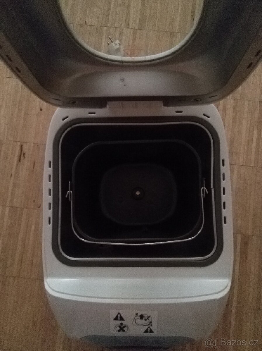 Domácí pekárna Tesco BM07 NOVA - 2