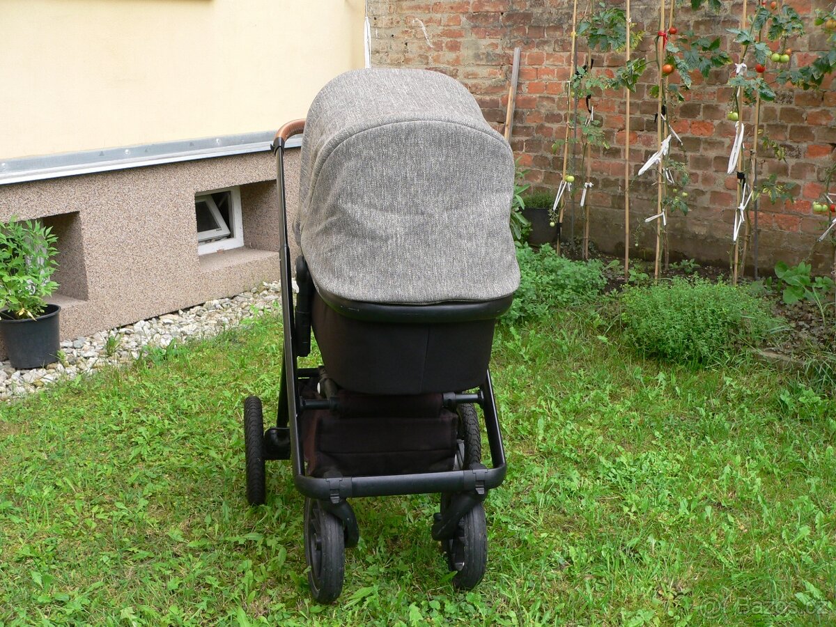 Kočárek Neonato puro - 2