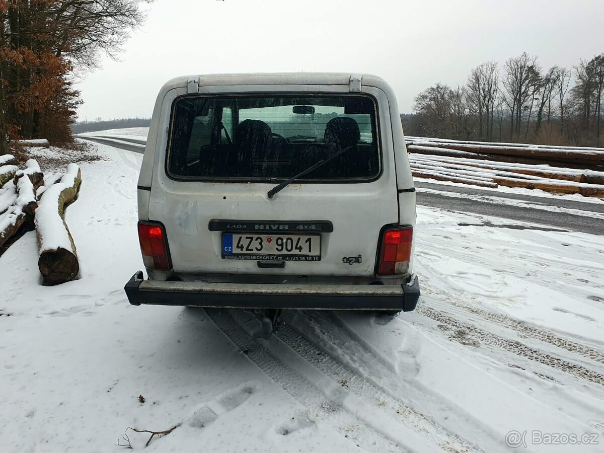Lada Niva 1.7i - 2