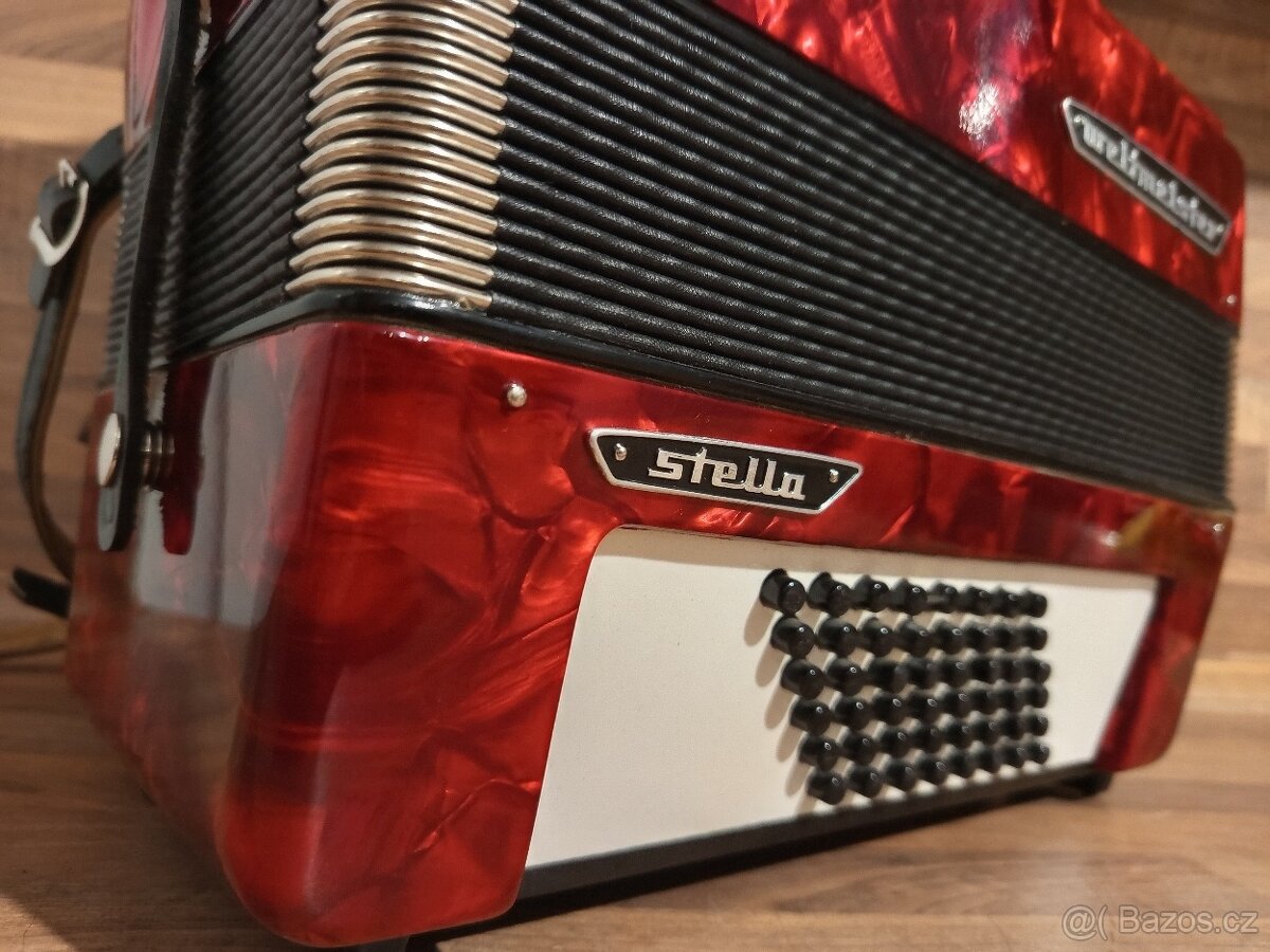 Akordeon (harmonika, heligonka) Weltmeister - 2