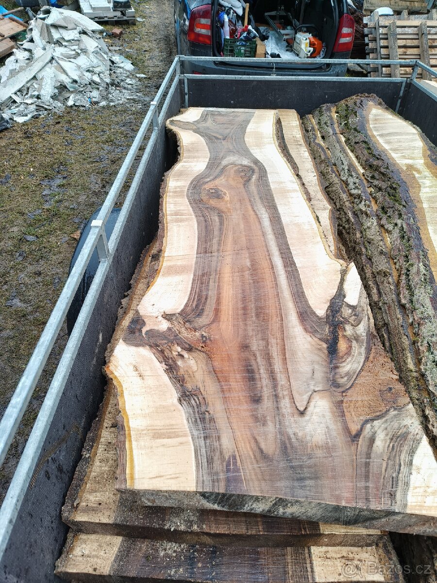 Ořechové fošny - 2