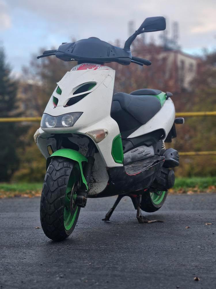 Aprilia SR 50 - vyměním prodám - 2