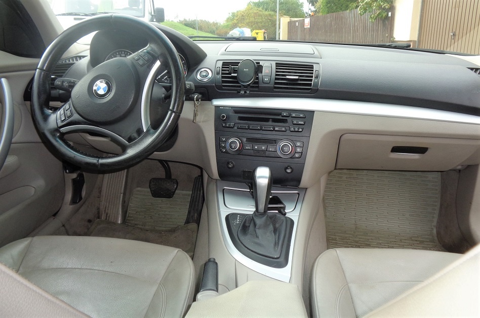 BMW 1 E87 118D 105kW automat - náhradní díly - 2