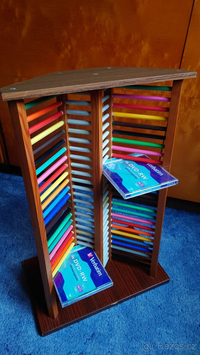 Stojan na CD - 2