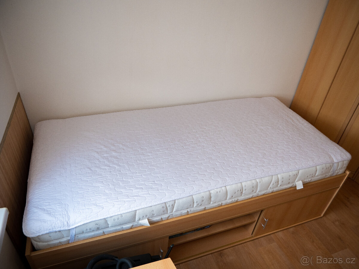 Postel s matrací bez roštu - 2
