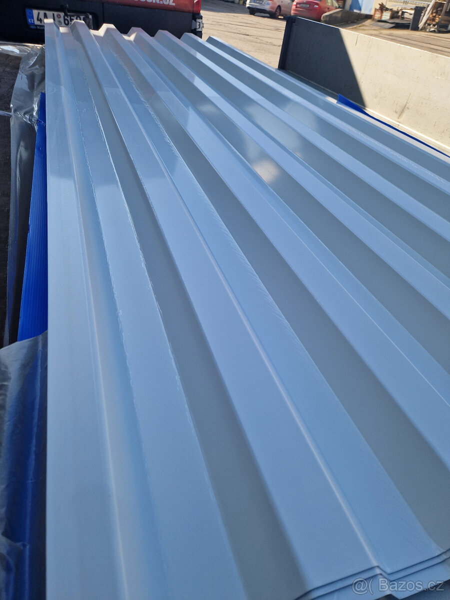 Plech plechy – trapézový plech na střechu - 2