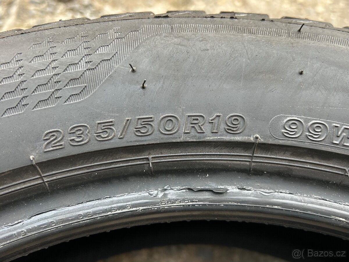 235/50/19 letní pneu - 2