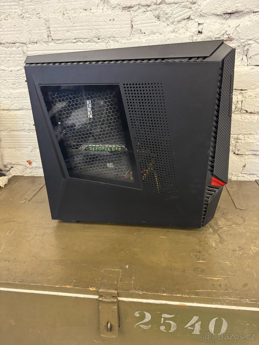 Lenovo Ideacentre Y900 - 2