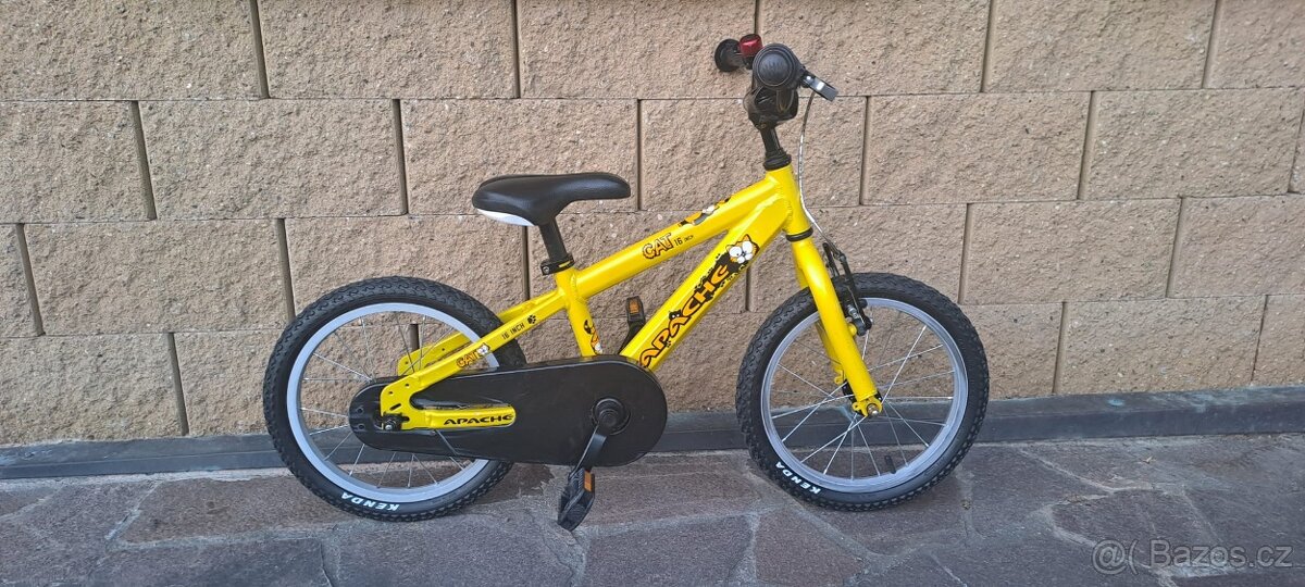 Dětské kolo 16" Apache s přídavnými kolečky - 2